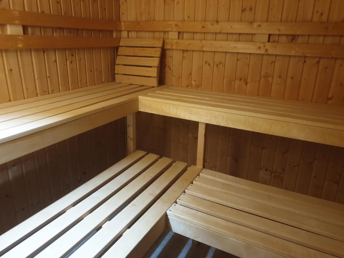 Ferienwohnung Mit Terrasse, Kostenloses Wlan, Parkplatz Бад-Ейнгаузен Екстер'єр фото